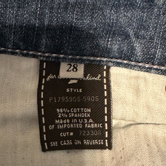7 for all mankind . Skinny jeans . Low rise waist Size 28. - Picture 5 of 12
